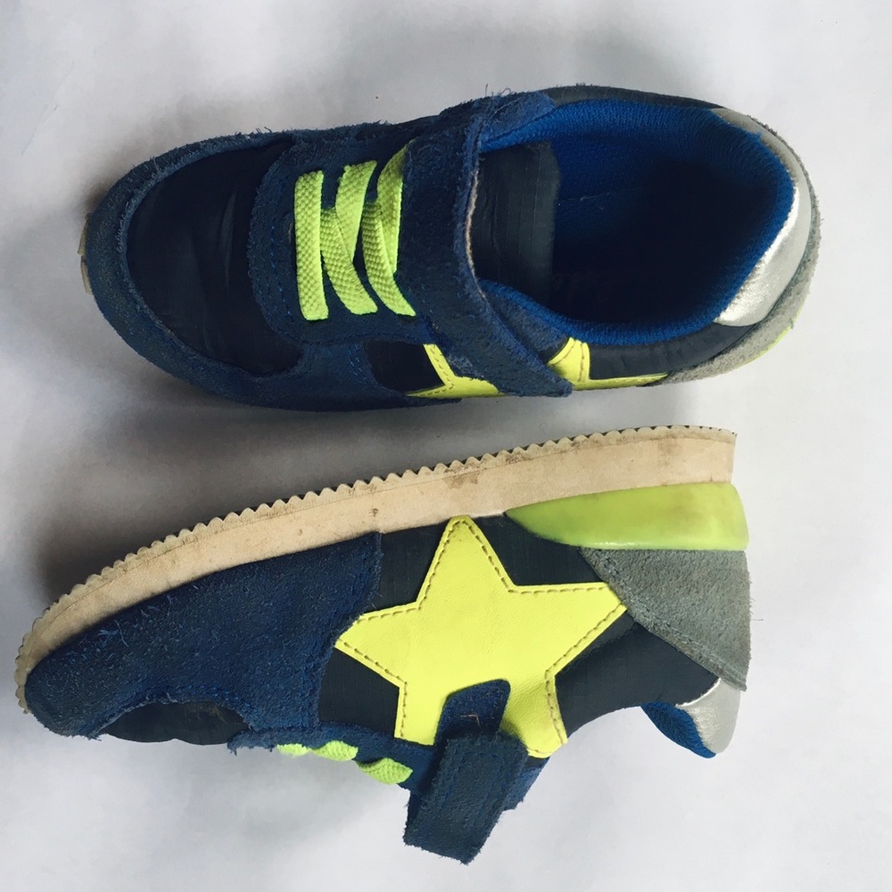 Mini Boden suede sneakers